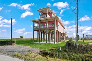 1042 N Margaret Rd, Gilchrist, TX 77617 - Photo 34