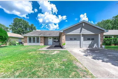 13402 Tara Oak Drive, Houston, TX 77065 - Photo 2