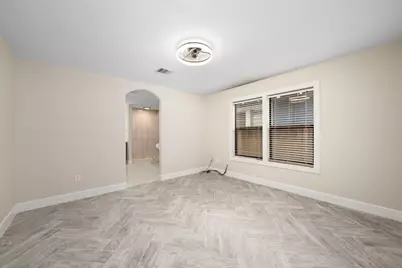 803 E 29th Street, Houston, TX 77009 - Photo 18