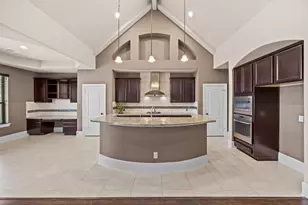 13403 Sunset Bay Ln, Pearland, TX 77584 - Photo 12