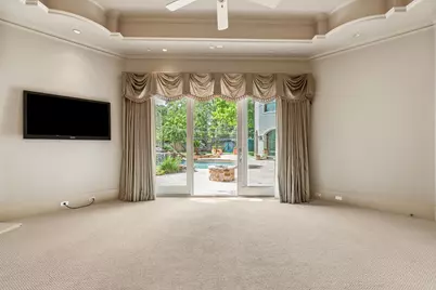 835 Echo Lane, Hedwig Village, TX 77024 - Photo 20