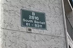 2816 S Bartell Dr, Houston, TX 77054 - Photo 6