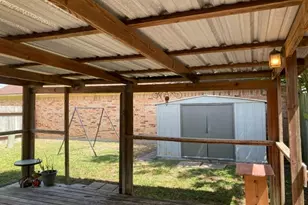 132 Cotton Dr, Lake Jackson, TX 77566 - Photo 14