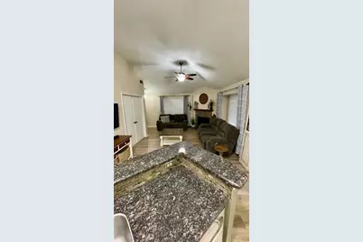 132 Cotton Drive, Lake Jackson, TX 77566 - Photo 6