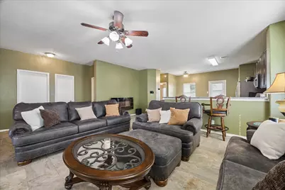805 Indigo Springs Lane, La Marque, TX 77568 - Photo 10