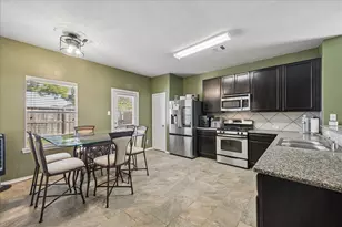 805 Indigo Springs Ln, La Marque, TX 77568 - Photo 16