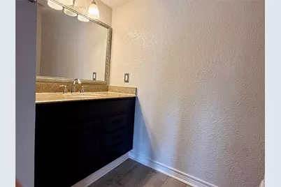 18515 Egret Bay Boulevard #901, Webster, TX 77058 - Photo 10