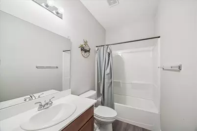 407 Road 5102 #L, Cleveland, TX 77327 - Photo 12
