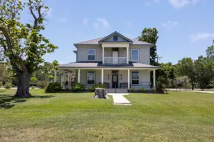 400 S Front St, Caldwell, TX 77836 - Photo 2