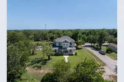 400 S Front Street, Caldwell, TX 77836 - Photo 44