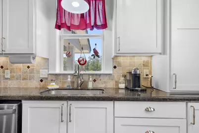 400 S Front Street, Caldwell, TX 77836 - Photo 24