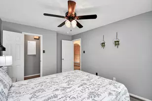 7 New Dawn Pl, Conroe, TX 77385 - Photo 40