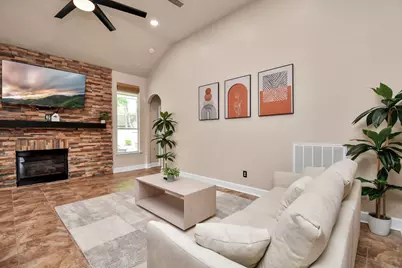 7 New Dawn Place, Conroe, TX 77385 - Photo 10