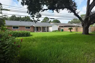 5946 Willowbend Blvd, Houston, TX 77096 - Photo 38