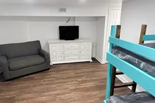 2424 38th St, Galveston, TX 77550 - Photo 18