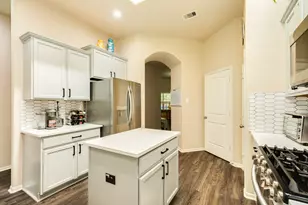 2506 Via Montesano, League City, TX 77573 - Photo 12
