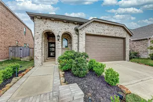 15211 Stuart Bat Cave Ln, Cypress, TX 77433 - Photo 2