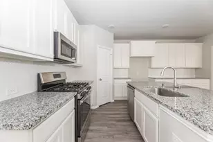 15211 Stuart Bat Cave Ln, Cypress, TX 77433 - Photo 6