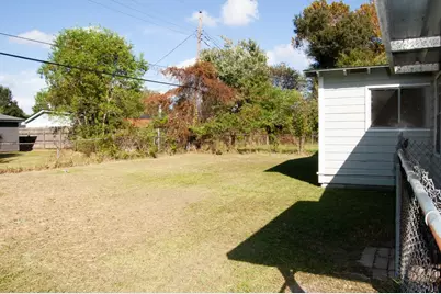 3732 Kenwood Street, Orange, TX 77630 - Photo 20