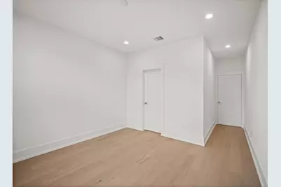 806 Milwaukee Street, Houston, TX 77009 - Photo 24