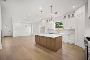 806 Milwaukee St, Houston, TX 77009 - Photo 10