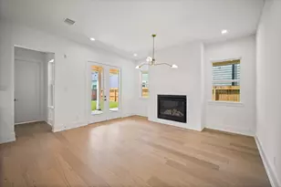806 Milwaukee St, Houston, TX 77009 - Photo 14
