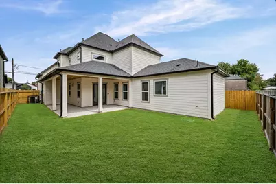 806 Milwaukee Street, Houston, TX 77009 - Photo 36