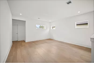 806 Milwaukee Street, Houston, TX 77009 - Photo 34