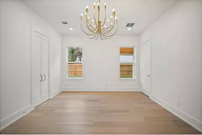 806 Milwaukee Street, Houston, TX 77009 - Photo 18