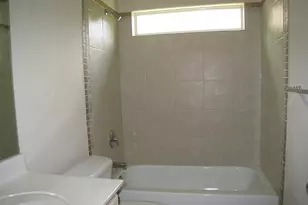93 Paradise Valley, Conroe, TX 77304 - Photo 12