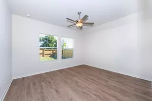 16015 Sage Harvest St, Cypress, TX 77429 - Photo 4