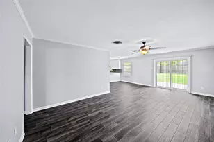 9003 Bintliff Dr, Houston, TX 77074 - Photo 2