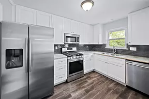 9003 Bintliff Dr, Houston, TX 77074 - Photo 12