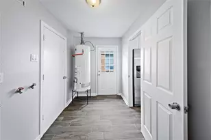 9003 Bintliff Dr, Houston, TX 77074 - Photo 20