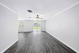 9003 Bintliff Dr, Houston, TX 77074 - Photo 6