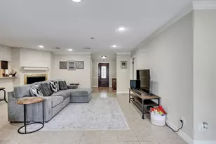 2811 Quincannon Ln, Houston, TX 77043 - Photo 16