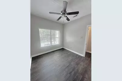 59 Woodland Hills Drive #B, Conroe, TX 77303 - Photo 6