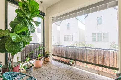 4010 University Grove Street, Houston, TX 77023 - Photo 10