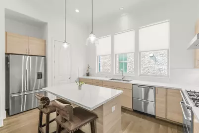 4010 University Grove Street, Houston, TX 77023 - Photo 6