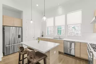 4010 University Grove St, Houston, TX 77023 - Photo 6
