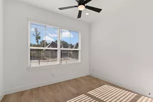 30902 Pigeon Vly Dr, Waller, TX 77484 - Photo 14