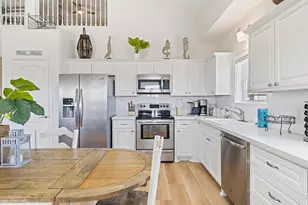 2011 Vista, Crystal Beach, TX 77650 - Photo 22
