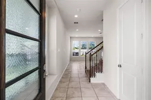 219 Club Crest Ln, Houston, TX 77009 - Photo 6