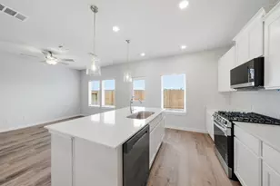 11409 Velvet Fld Dr, Houston, TX 77047 - Photo 8