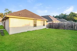 2533 N Lina Ct, Conroe, TX 77301 - Photo 2