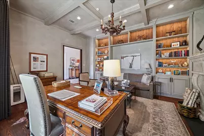 724 W Friar Tuck Lane, Houston, TX 77024 - Photo 6