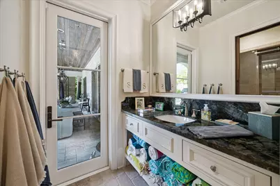 724 W Friar Tuck Lane, Houston, TX 77024 - Photo 44