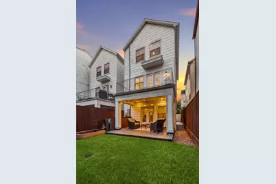 1702 Utah Street #B, Houston, TX 77007 - Photo 1