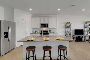 14407 Sweetwater Dr, Baytown, TX 77523 - Photo 10