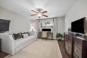 1906 Ashford Hollow Ln, Houston, TX 77077 - Photo 18